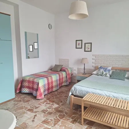 فندق مبيت وإفطار Casa Piras Iun3880