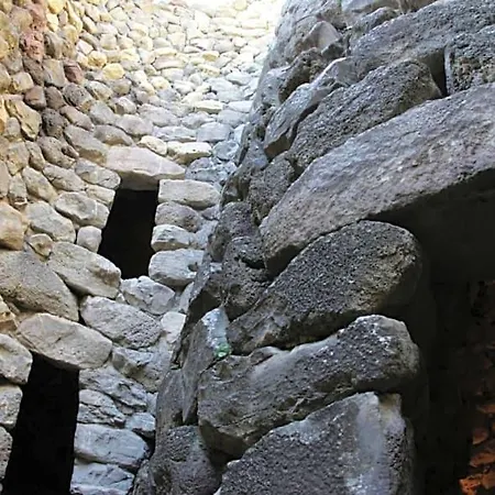 Casa Piras Iun3880 Bed and Breakfast 3*
