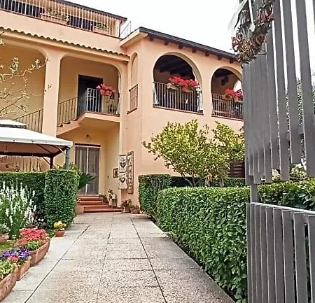 Casa Piras Iun3880 Bed and Breakfast