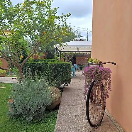 Bed and Breakfast Casa Piras Iun3880 Barùmini